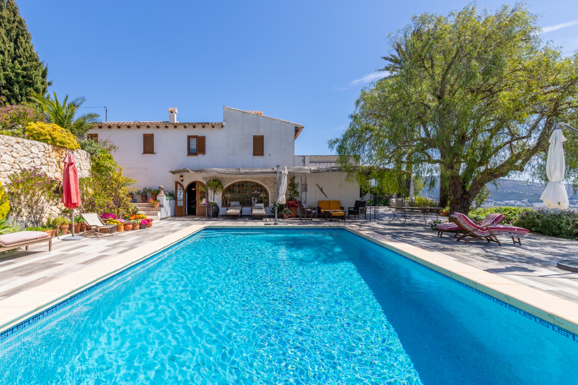 Revente - Finca -
Teulada - Campo