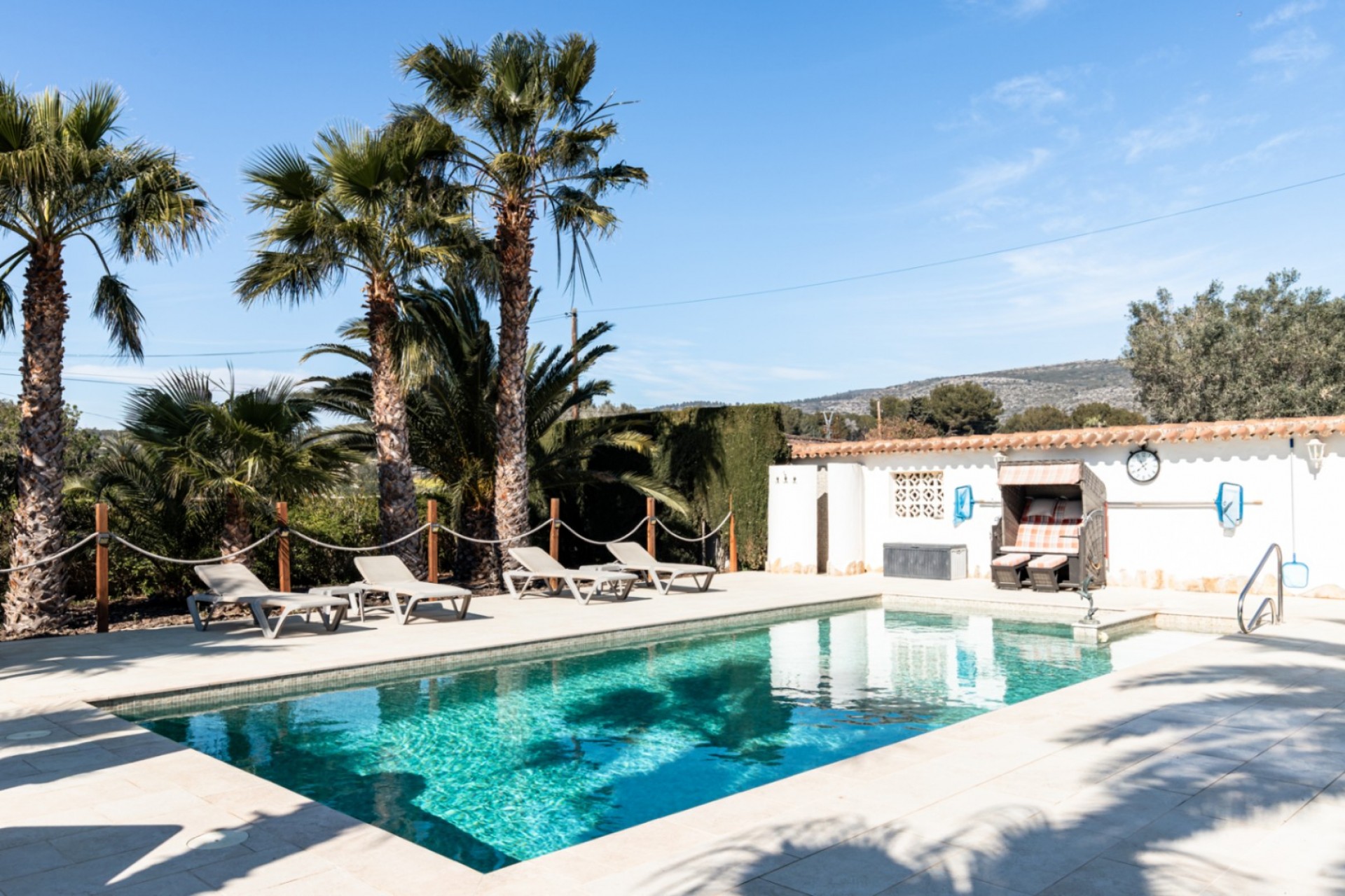 Revente - Finca -
Teulada - Canor
