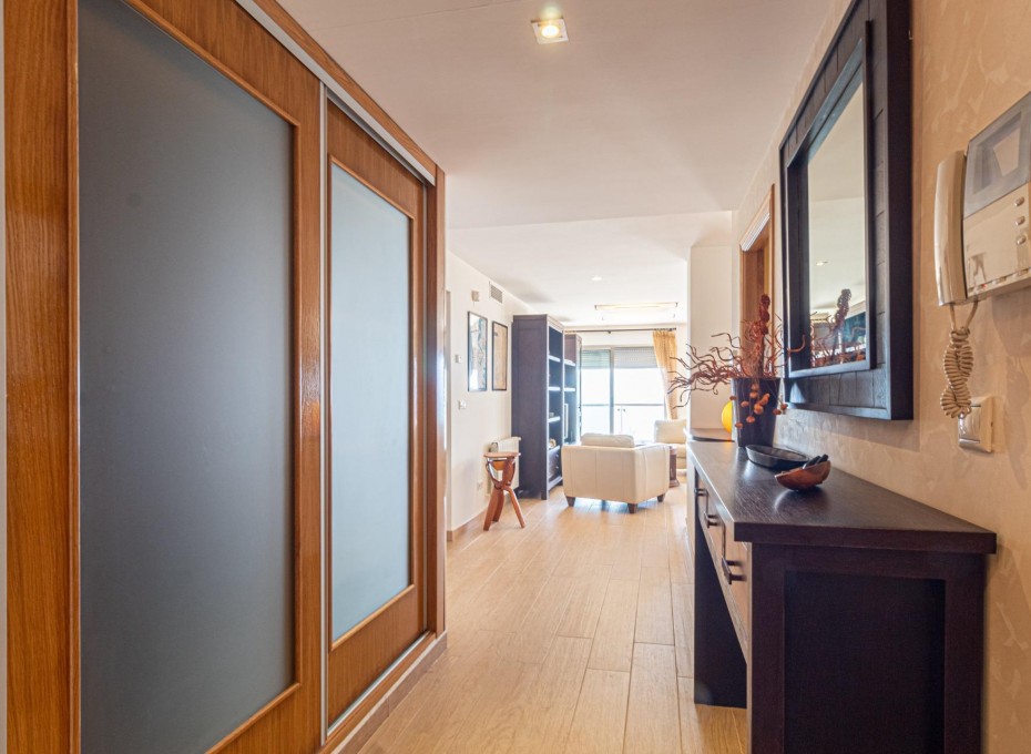 Revente - Flat -
Torrevieja - Playa de los locos