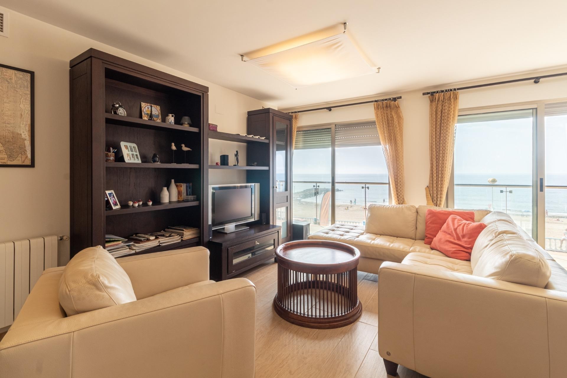 Revente - Flat -
Torrevieja - Playa de los locos