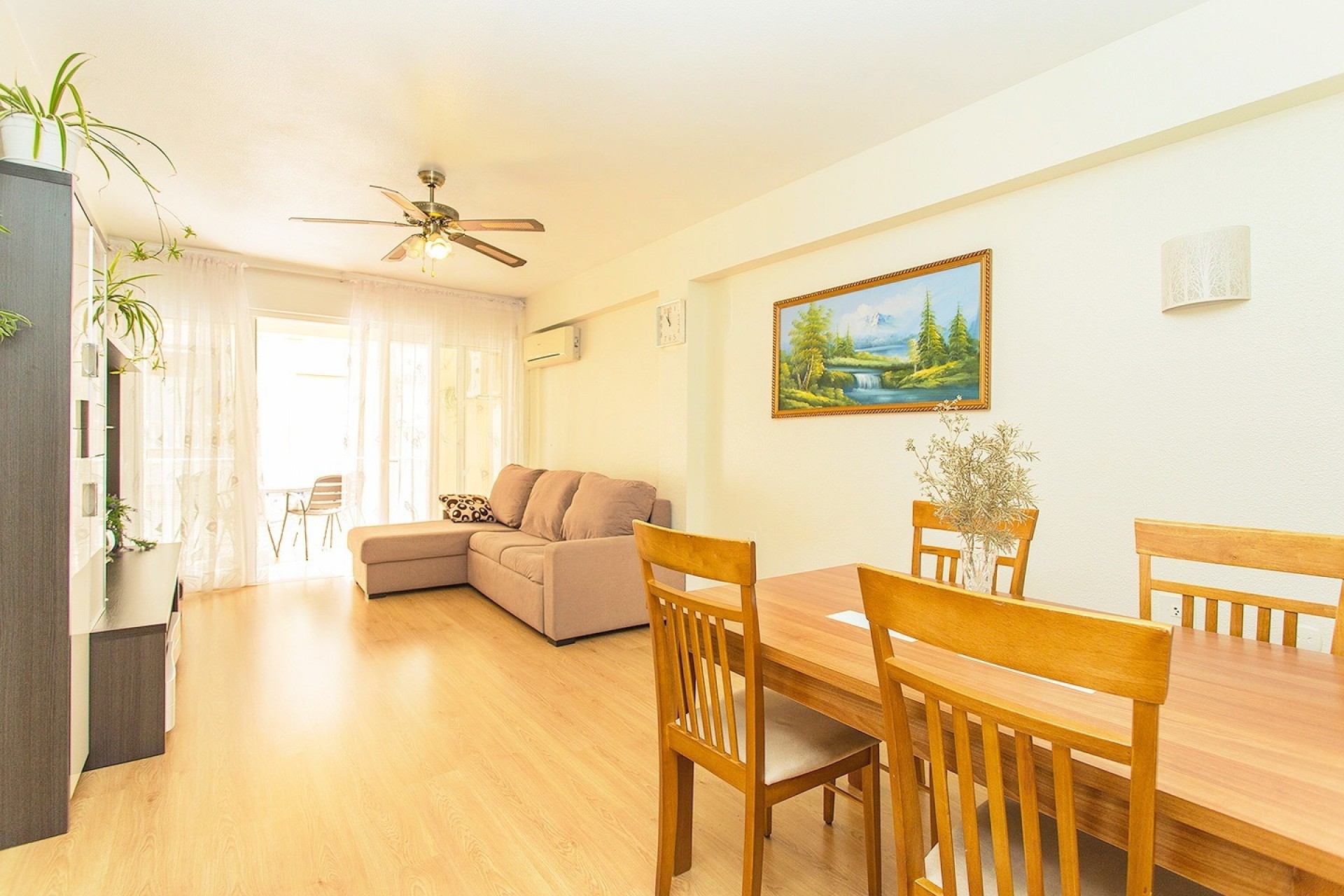 Revente - Flat -
Torrevieja - Playa del cura