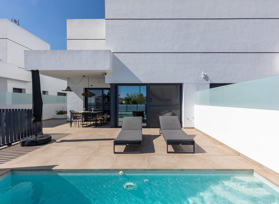 Revente - House -
Dolores