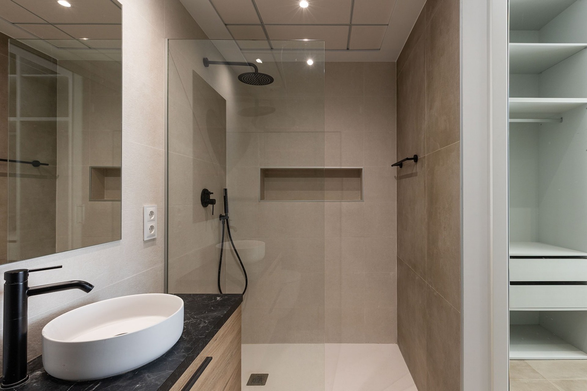 Revente - House -
Dolores