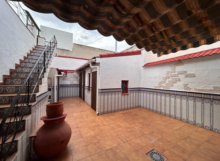 Revente - House -
Jacarilla