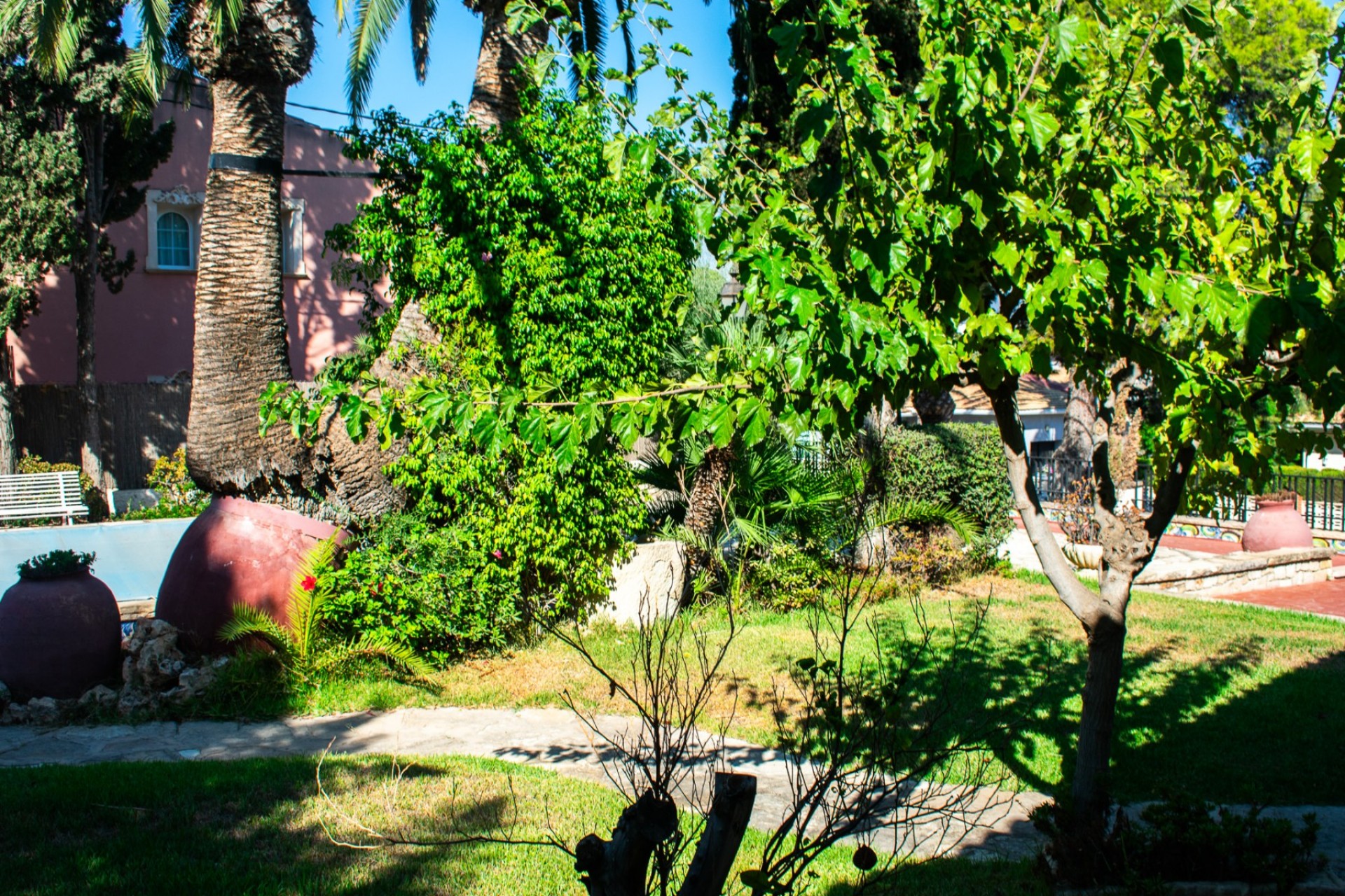 Revente - Independent villa -
Alicante - Albufereta
