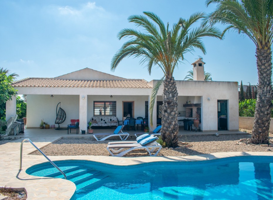 Revente - Independent villa -
Guardamar del Segura - EL RASO