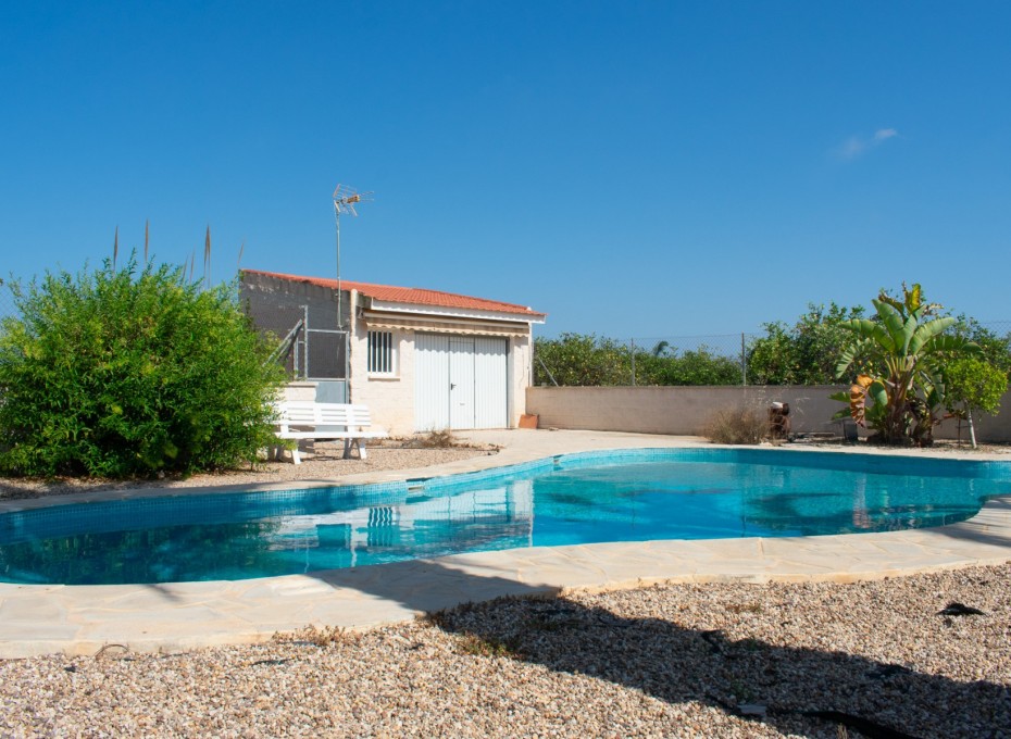 Revente - Independent villa -
Guardamar del Segura - EL RASO