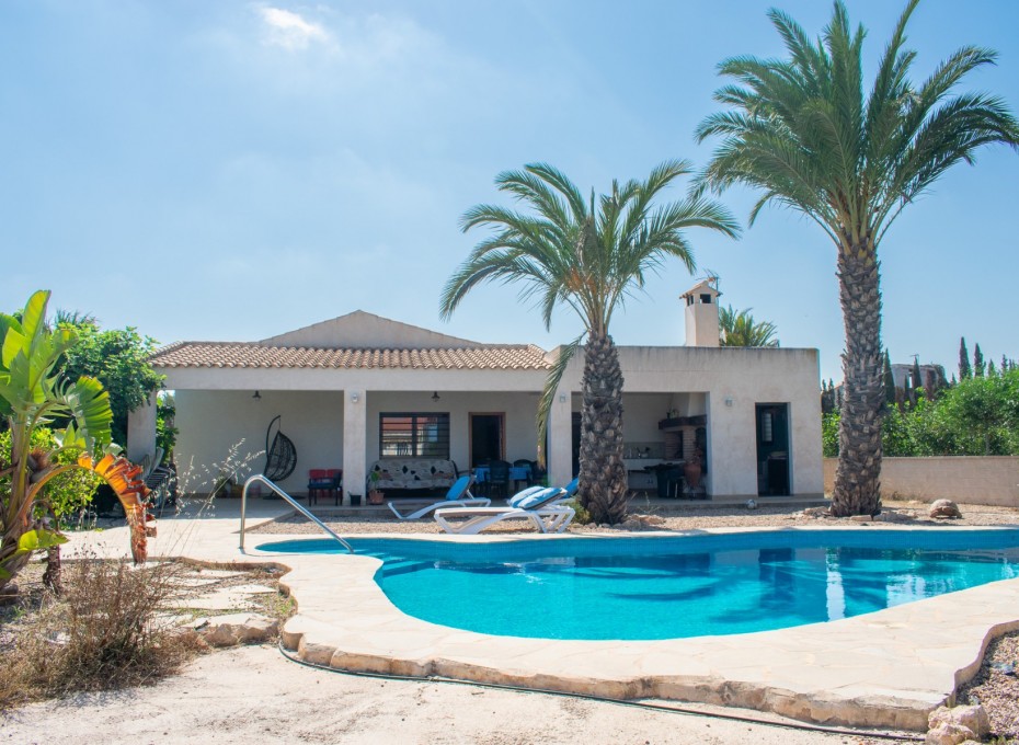 Revente - Independent villa -
Guardamar del Segura - EL RASO