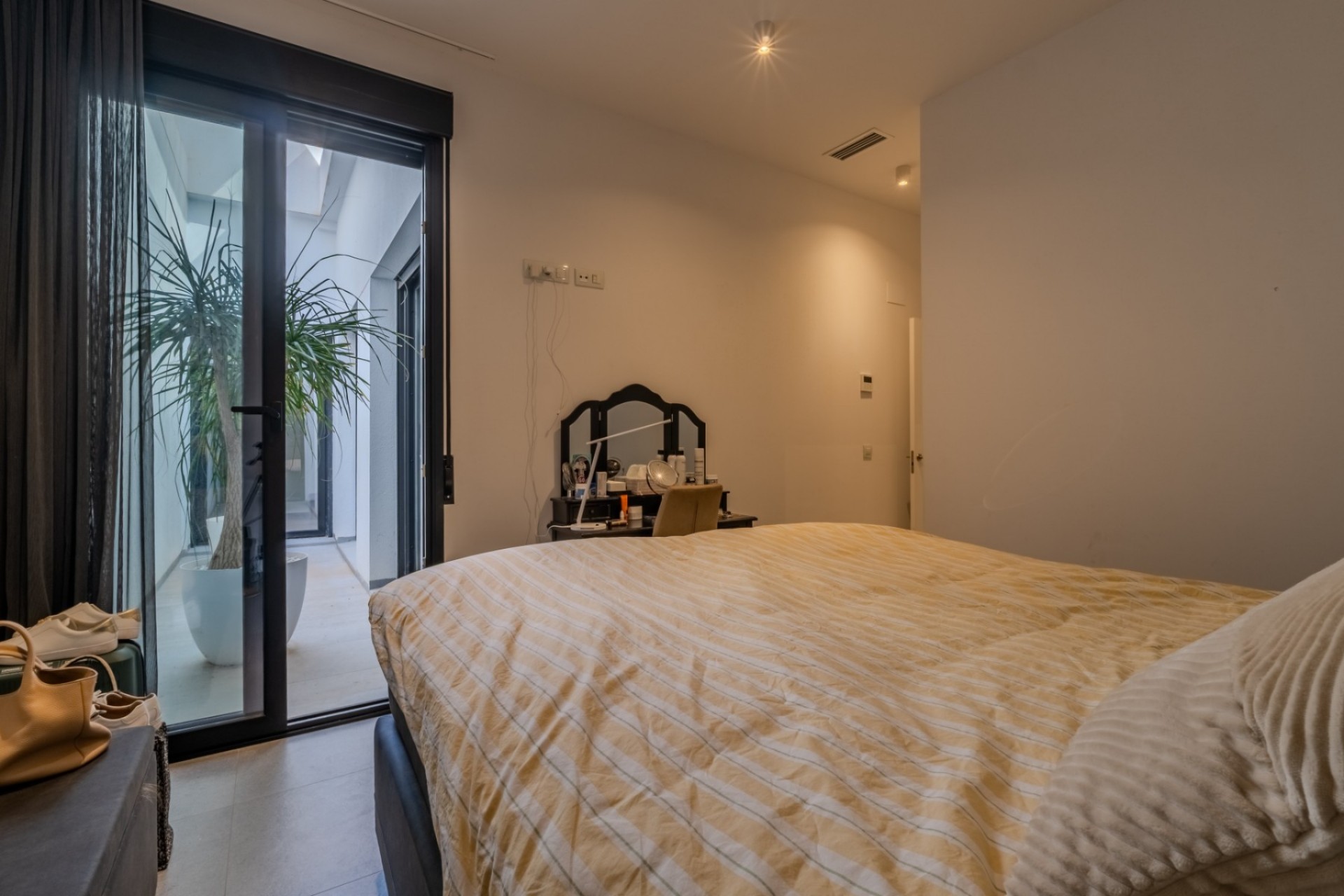 Revente - Independent villa -
Guardamar del Segura - Urbanizaciones