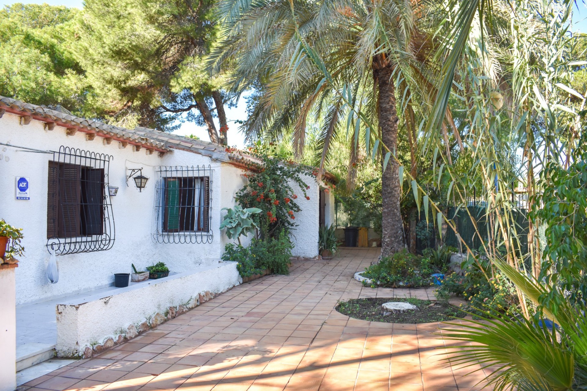Revente - Independent villa -
Orihuela Costa - Punta Prima