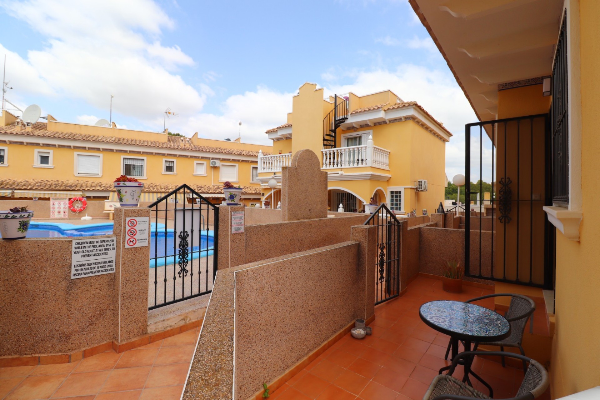 Revente - Maison de ville -
Algorfa - Montemar