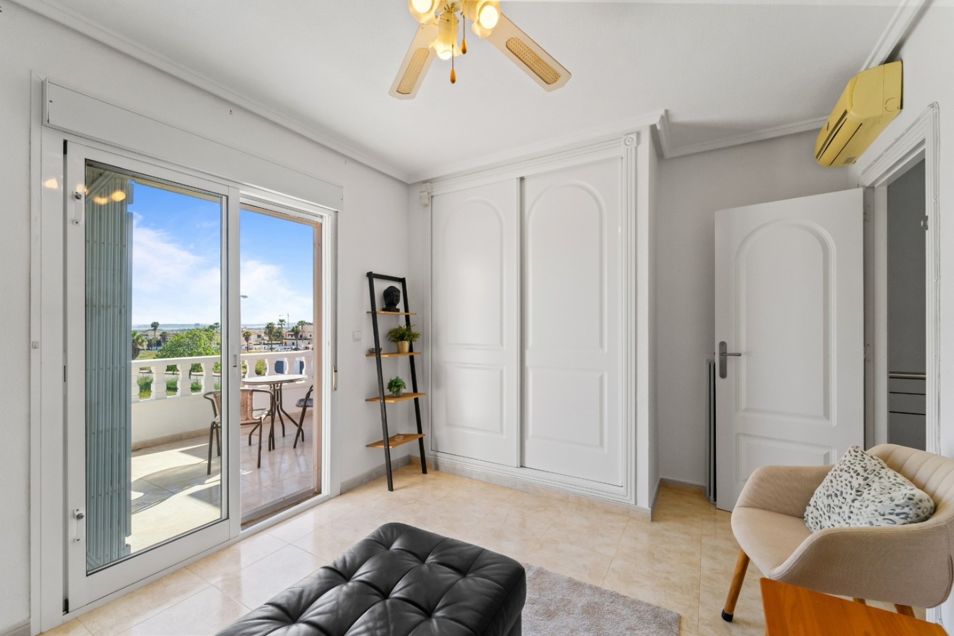 Revente - Maison de ville -
Ciudad Quesada