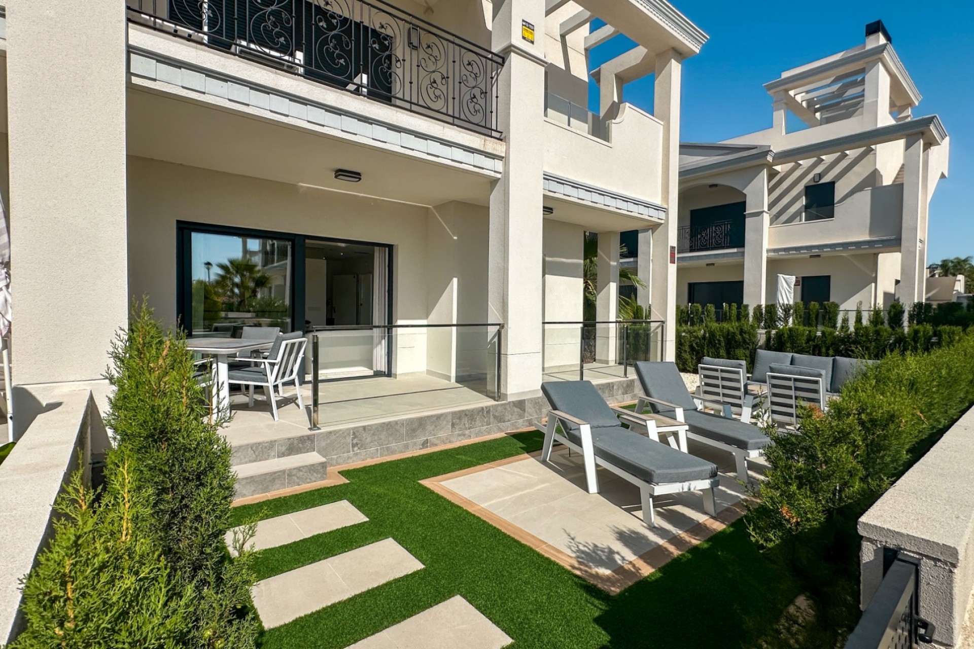 Revente - Maison de ville -
Ciudad Quesada
