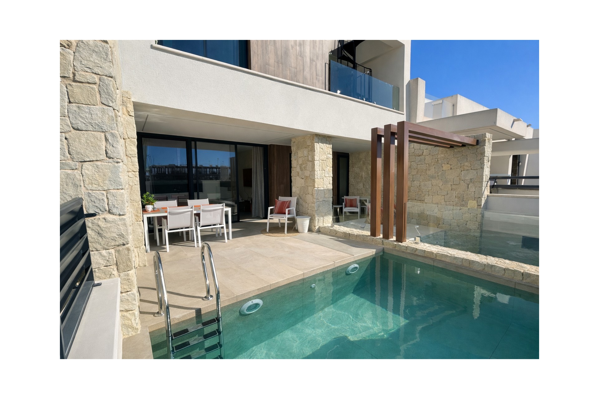 Revente - Maison de ville -
Dolores - Pueblo
