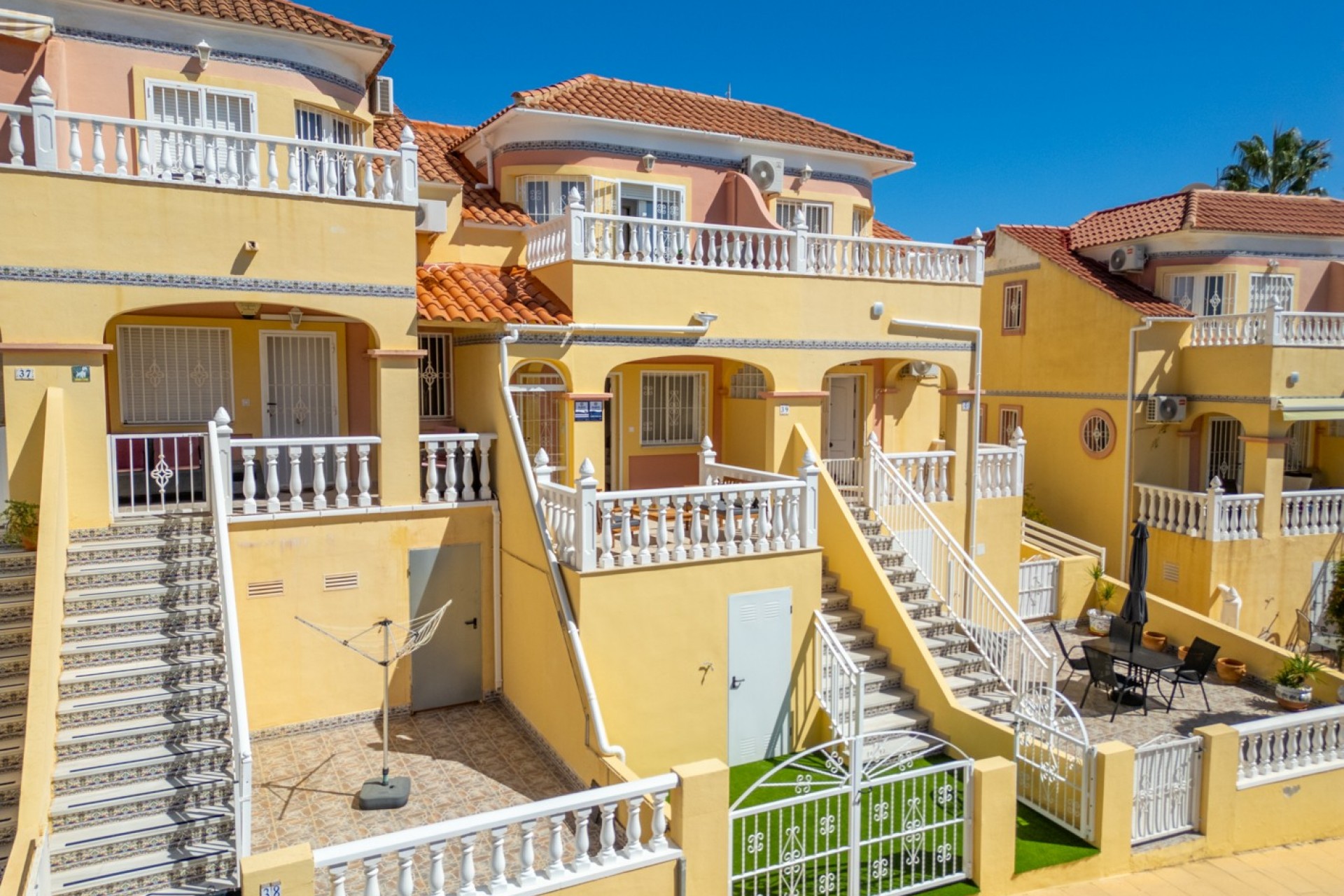 Revente - Maison de ville -
Orihuela Costa - Las Filipinas