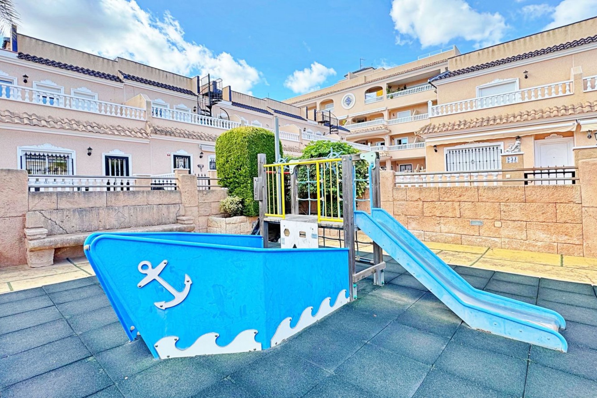 Revente - Maison de ville -
Orihuela Costa - Villamartín