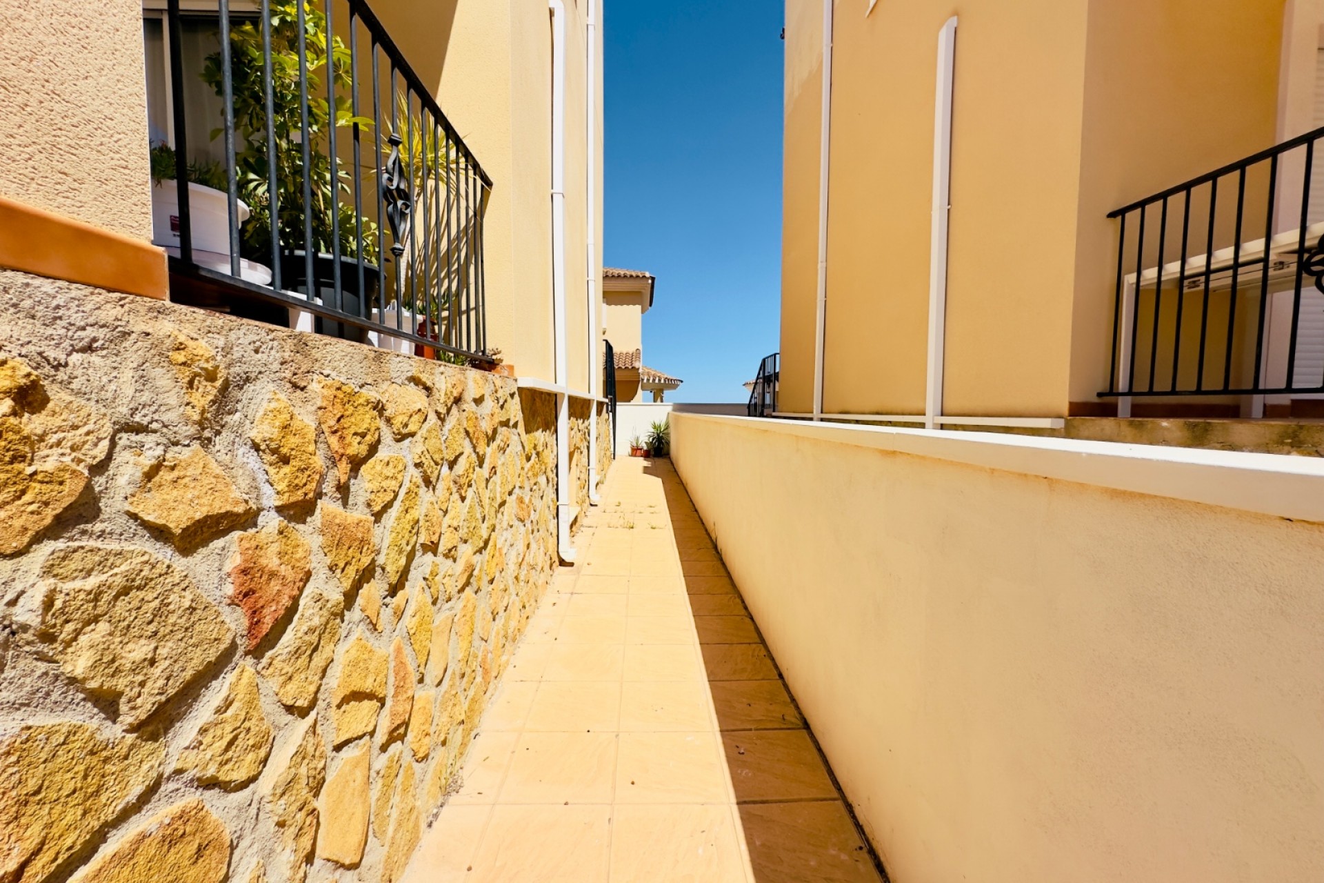 Revente - Maison de ville -
San Miguel de Salinas - Ciudad de las comunicaciones