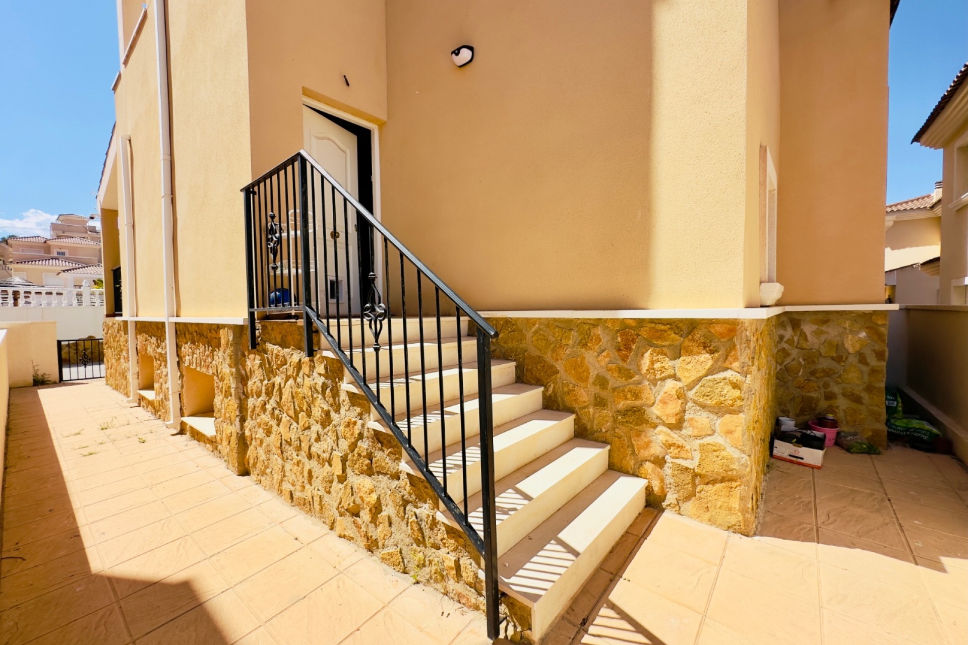 Revente - Maison de ville -
San Miguel de Salinas - Ciudad de las comunicaciones