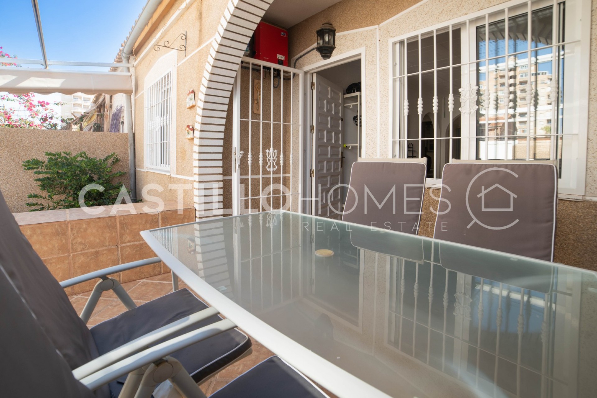 Revente - Maison de ville -
Torrevieja - Aguas Nuevas