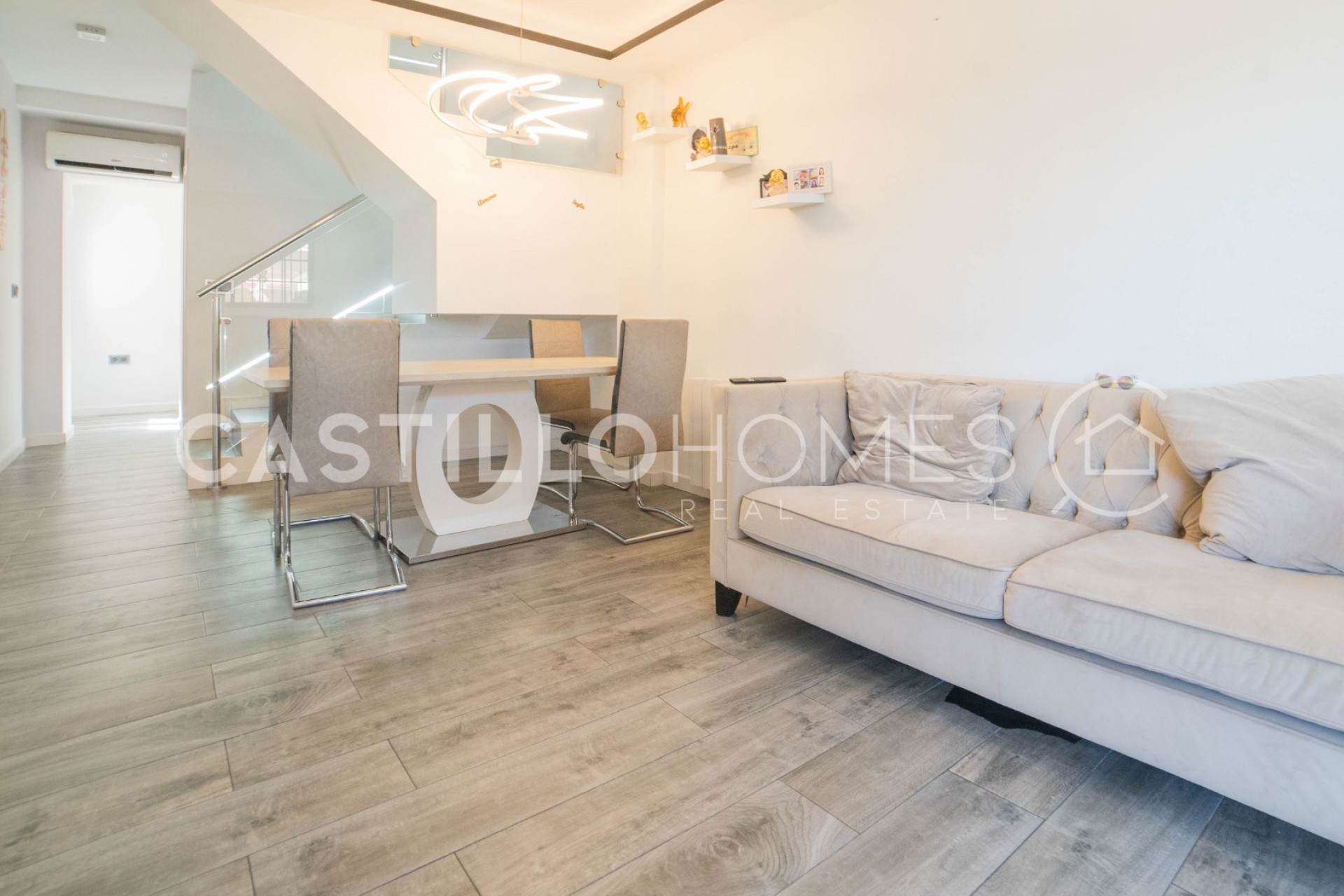 Revente - Maison de ville -
Torrevieja - Aguas Nuevas