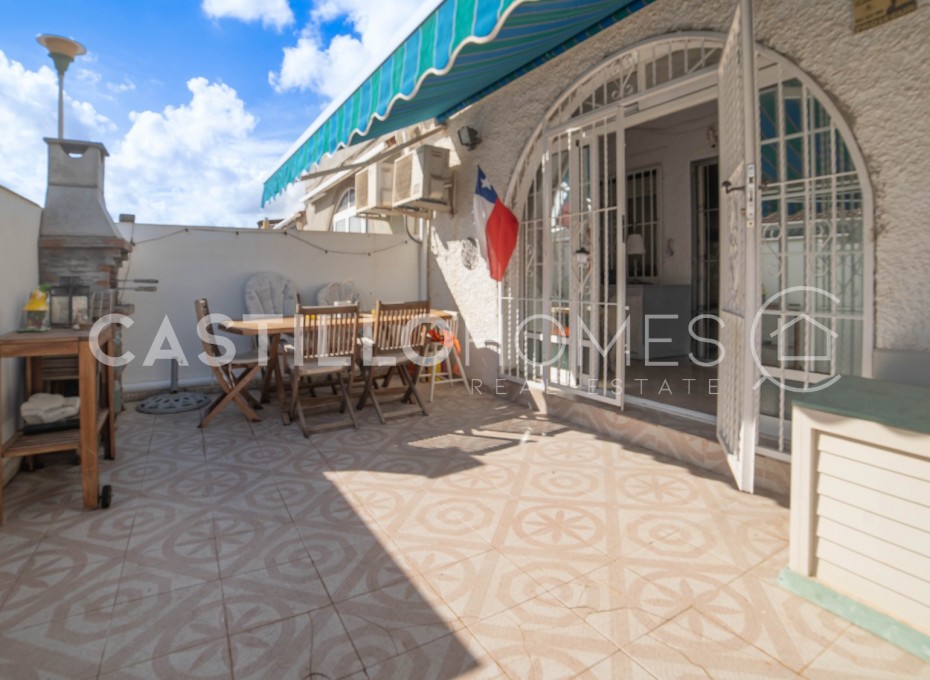 Revente - Maison de ville -
Torrevieja - El chaparral