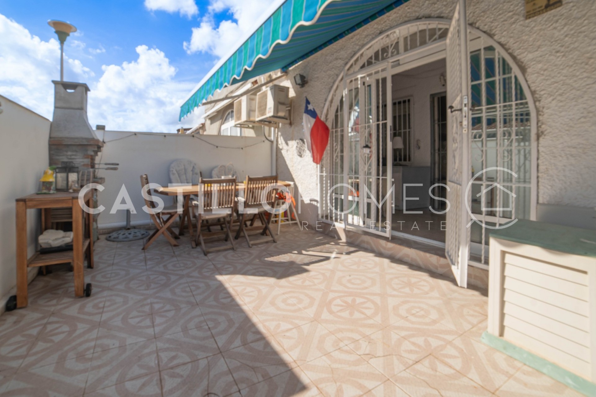 Revente - Maison de ville -
Torrevieja - El chaparral