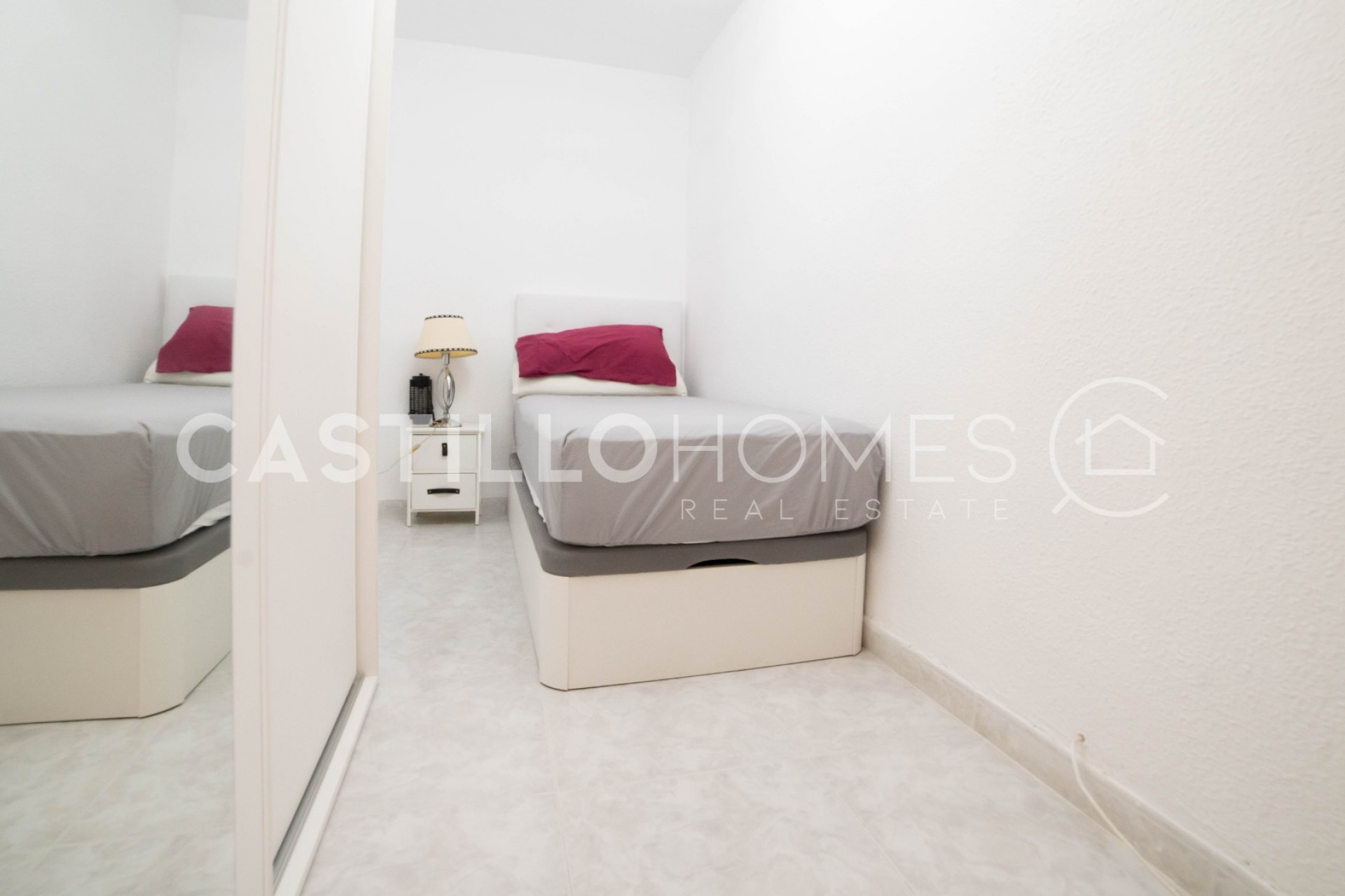 Revente - Maison de ville -
Torrevieja - La Mata