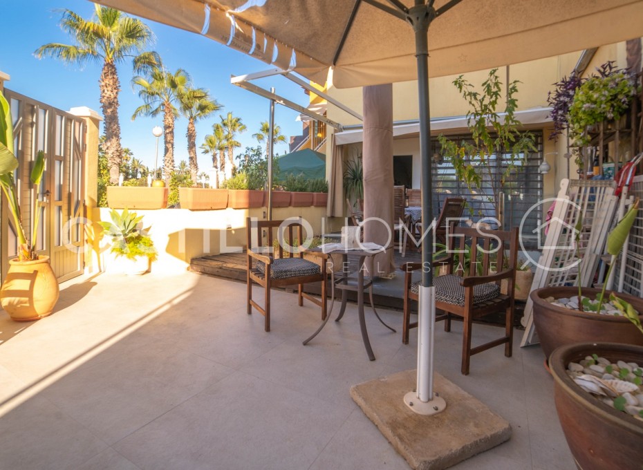 Revente - Maison de ville -
Torrevieja - La veleta