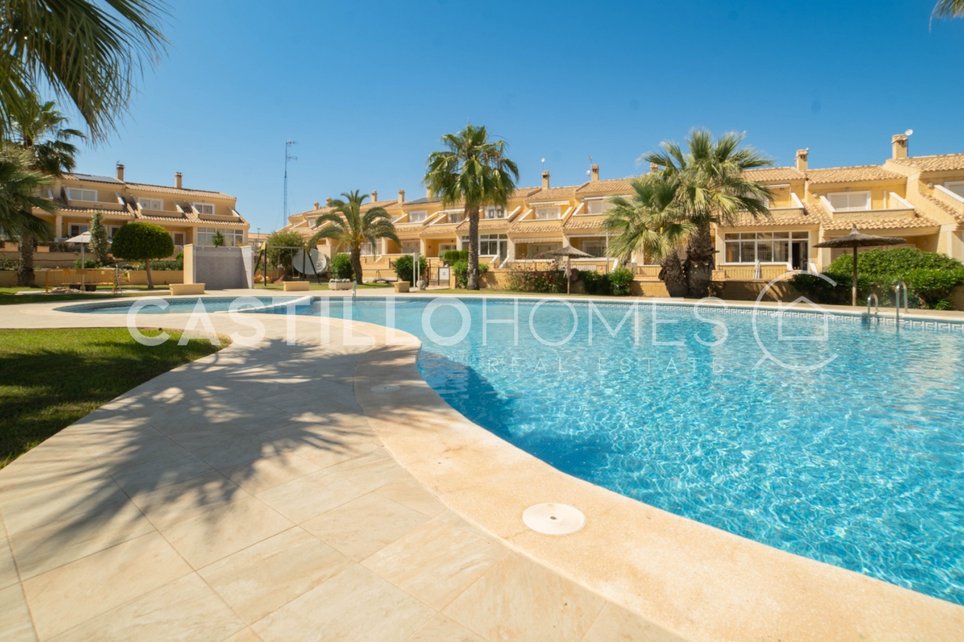 Revente - Maison de ville -
Torrevieja - Los Balcones - Los Altos del Edén