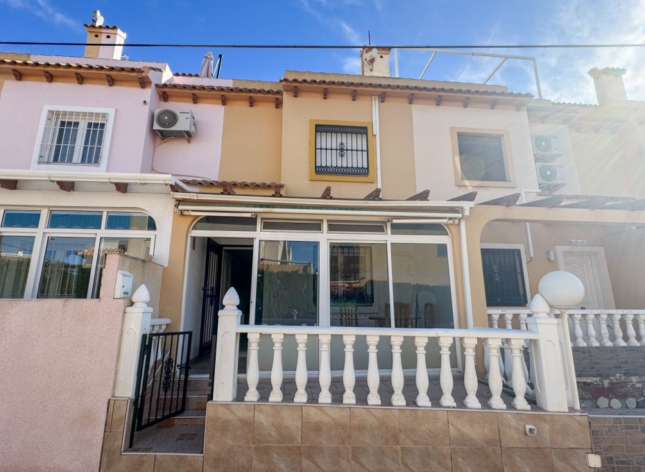 Revente - Maison de ville -
Torrevieja - Nueva Torrevieja
