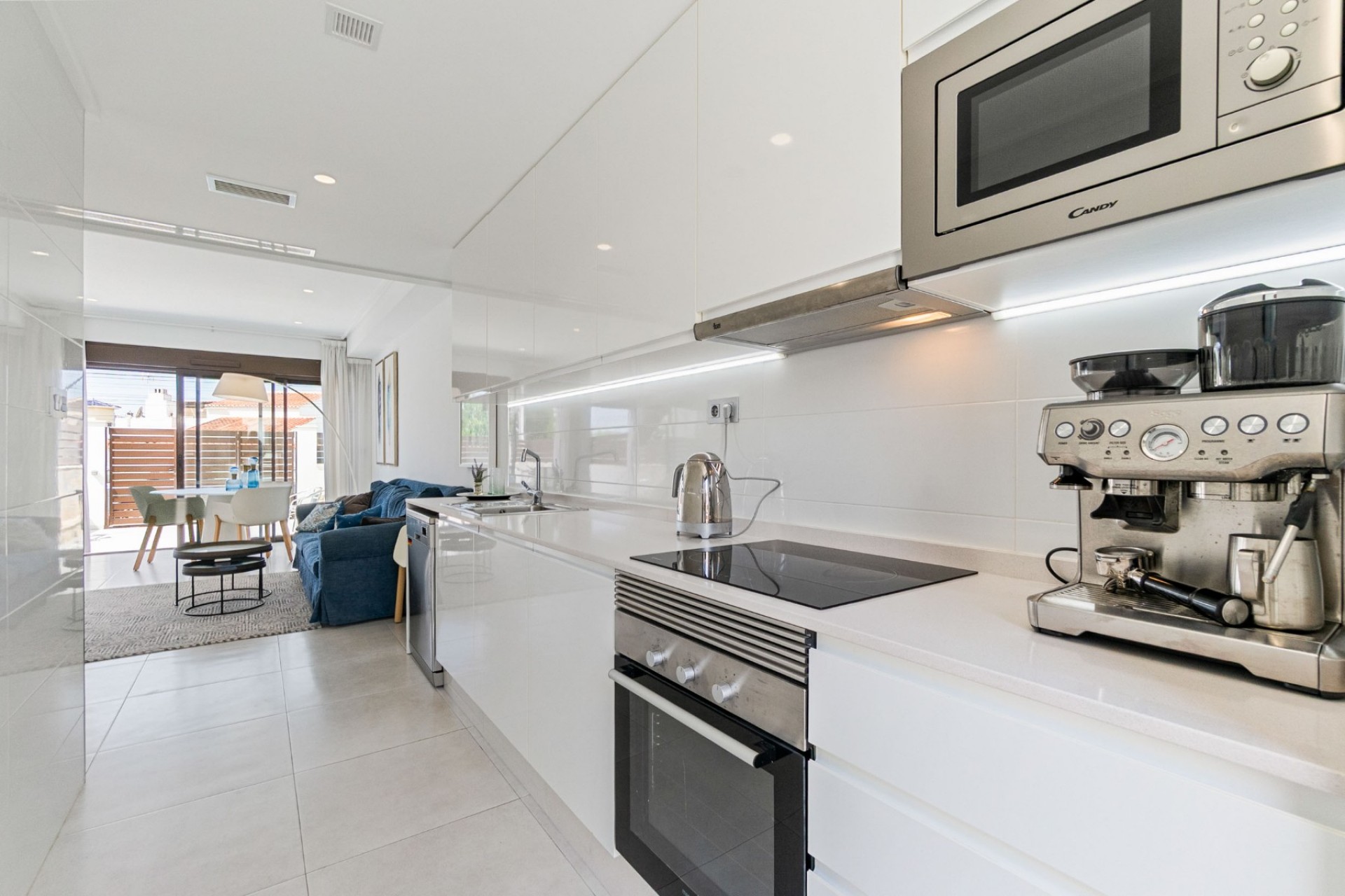 Revente - Maison de ville -
Torrevieja