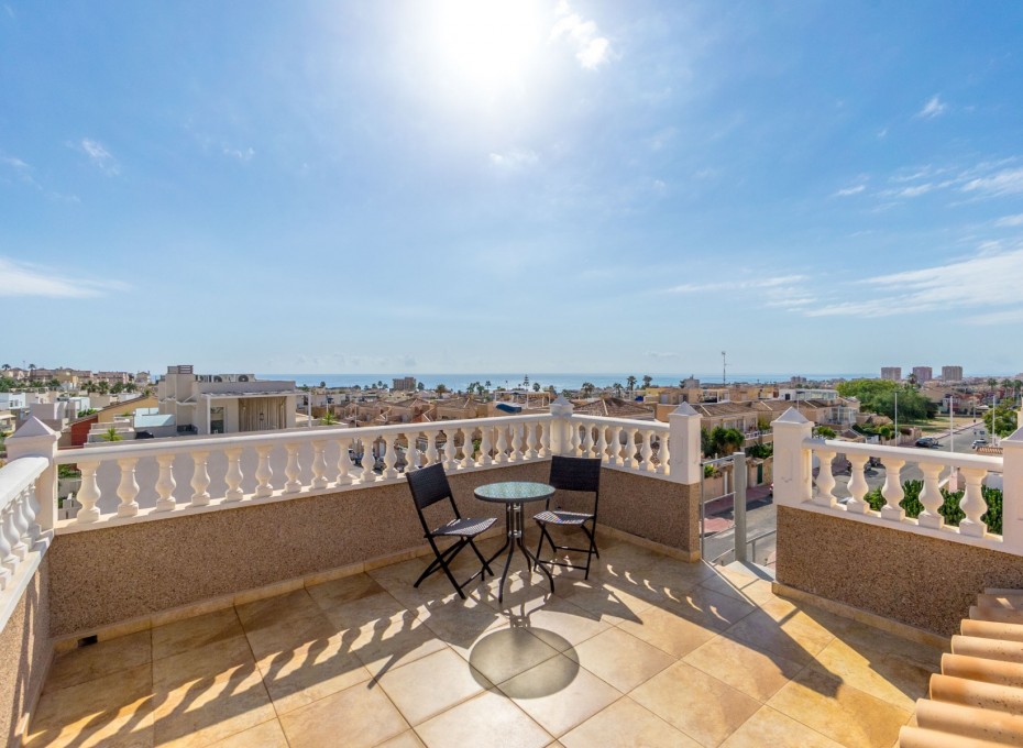 Revente - Maison de ville -
Torrevieja