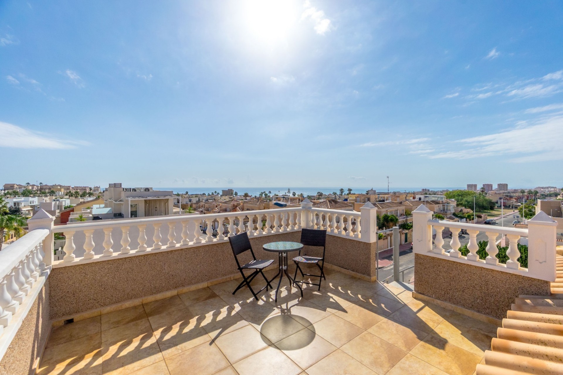 Revente - Maison de ville -
Torrevieja