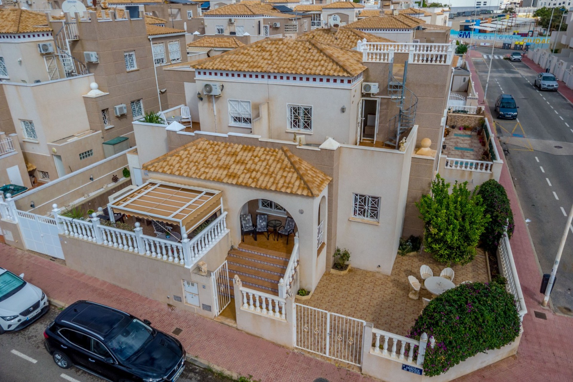Revente - Maison de ville -
Torrevieja
