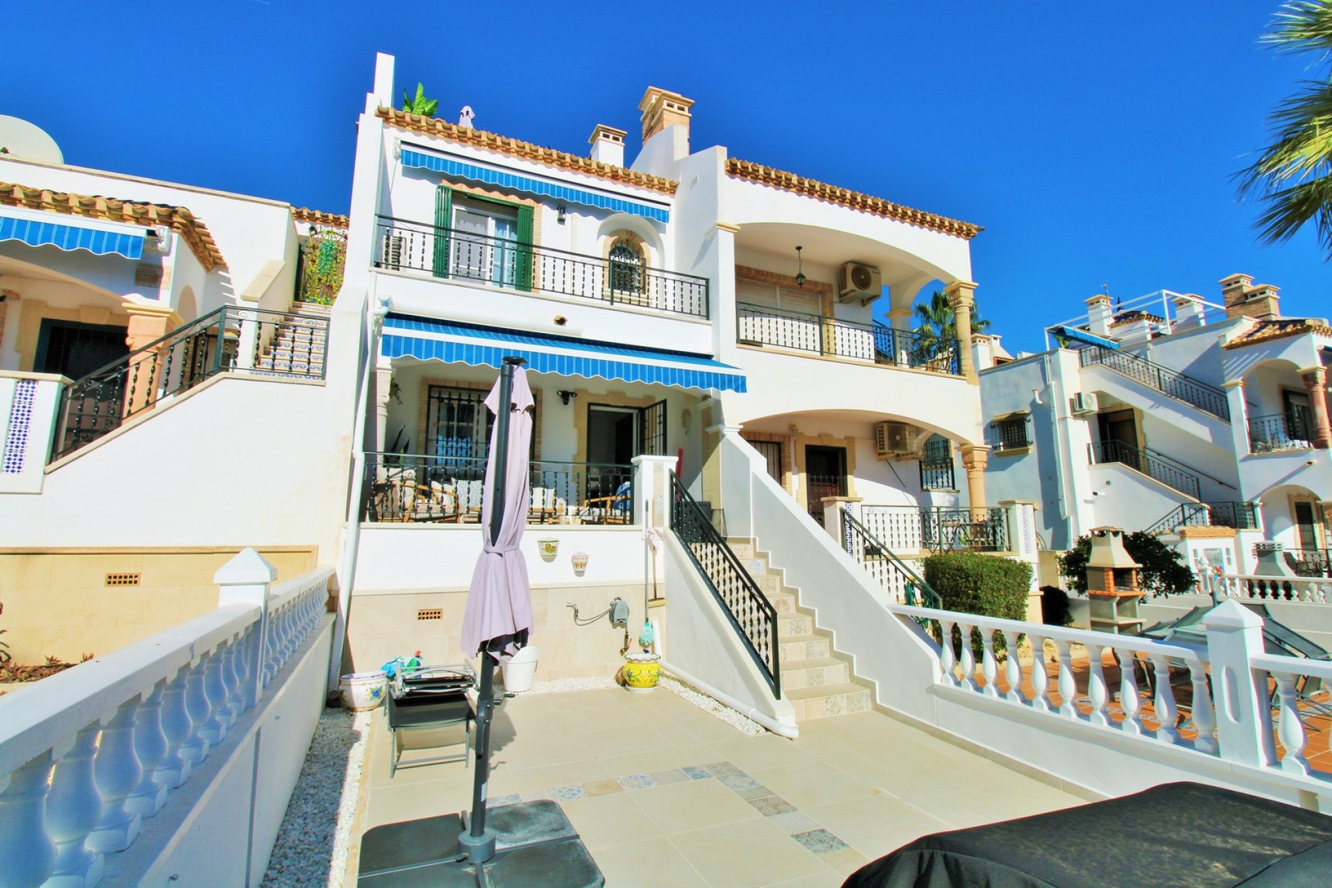 Revente - Maison de ville -
Villamartin - Las Violetas