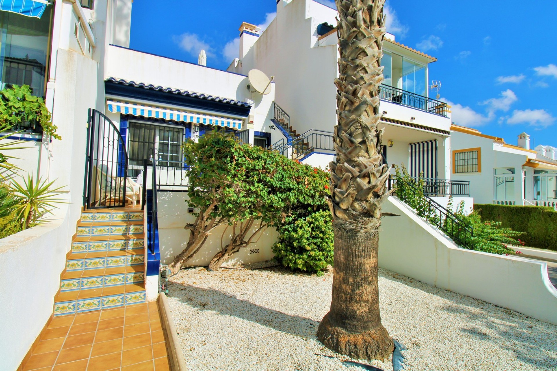 Revente - Maison de ville -
Villamartin