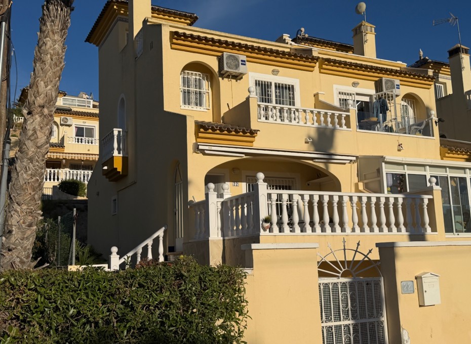 Revente - Semi - Detached Villa -
Ciudad Quesada - La Marquesa Golf