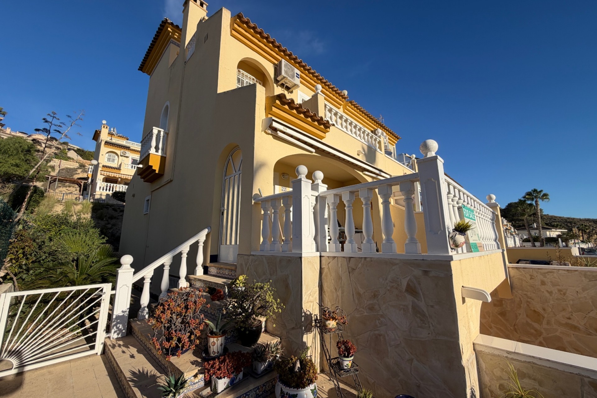 Revente - Semi - Detached Villa -
Ciudad Quesada - La Marquesa Golf