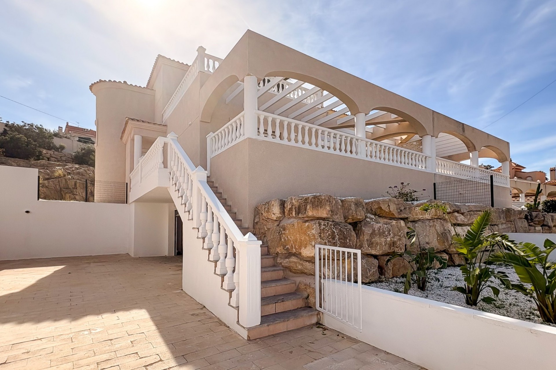 Revente - Semi-Detached Villa -
El Campello - Pueblo Acantilado - Venta Lanuza