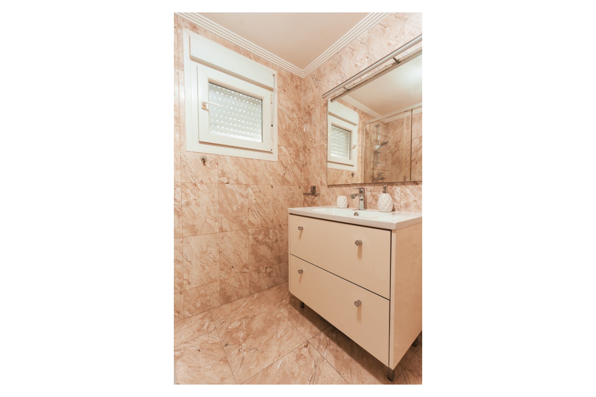 Revente - Semi-Detached Villa -
Torrevieja - Los Balcones