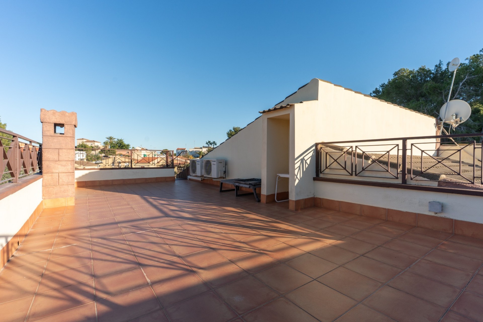 Revente - Semi-Detached Villa -
Torrevieja - Los Balcones
