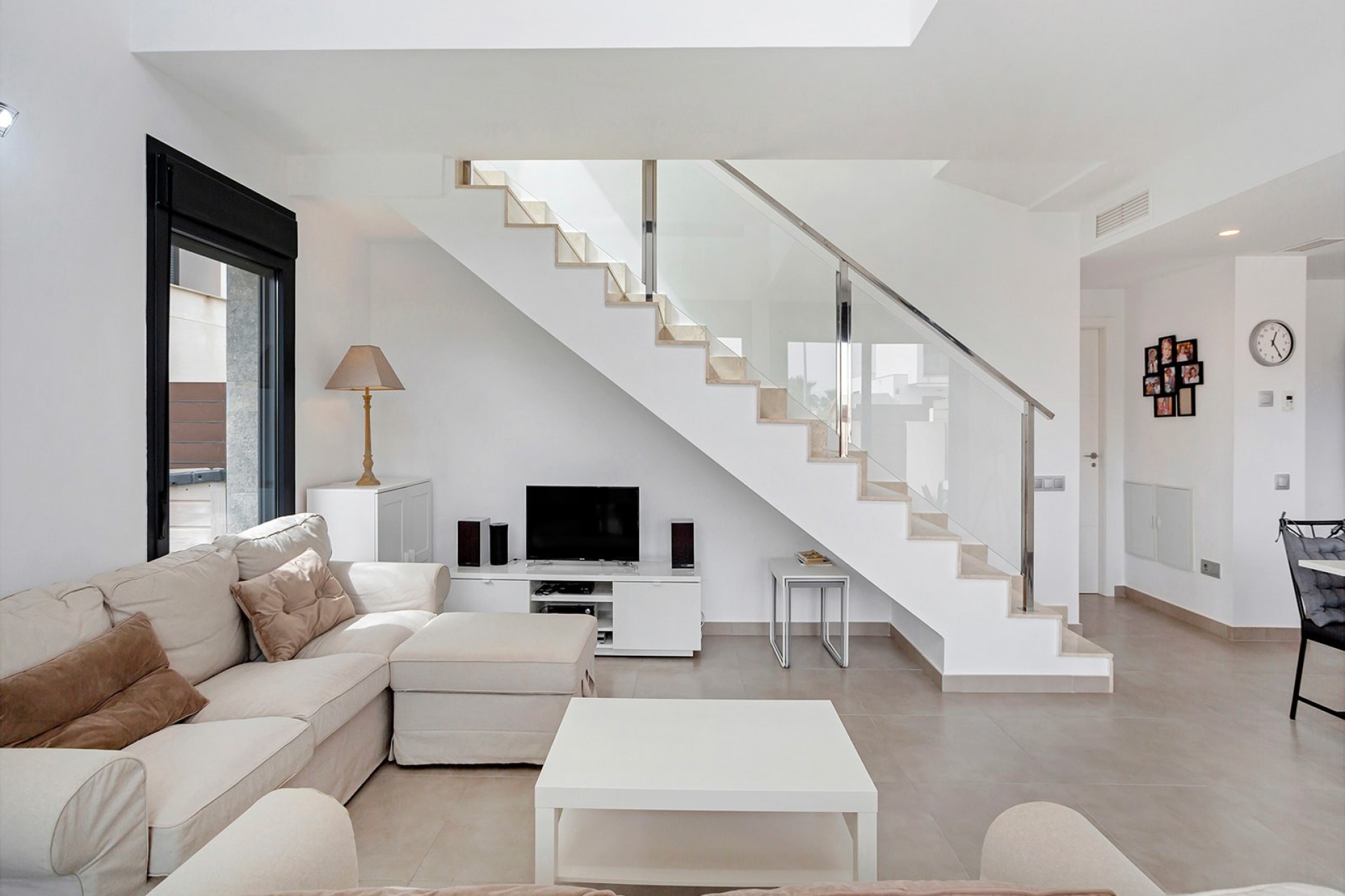 Revente - Semi - Detached Villa -
Vistabella Golf