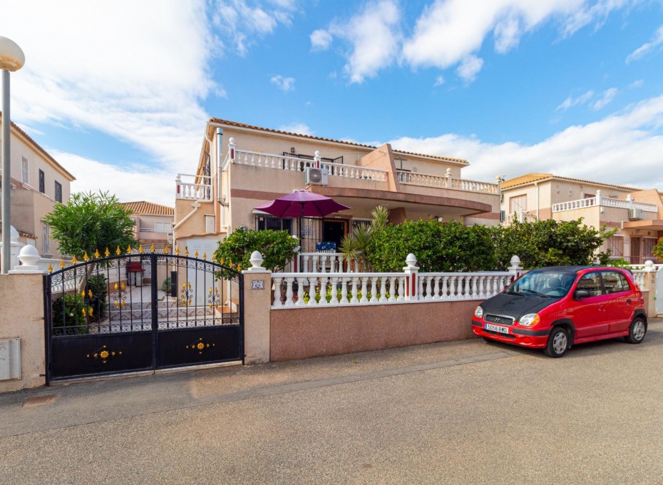 Revente - Terraced house -
Orihuela Costa - Cabo Roig