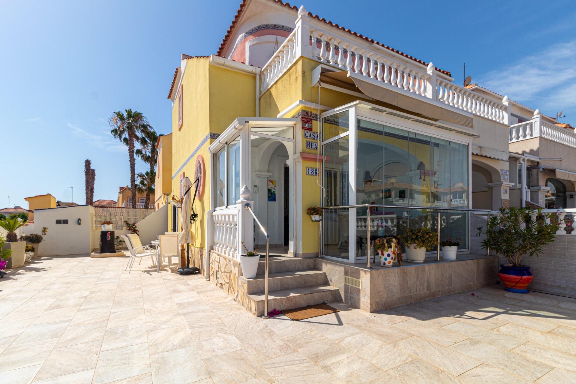 Revente - Terraced house -
Orihuela Costa - La Regia