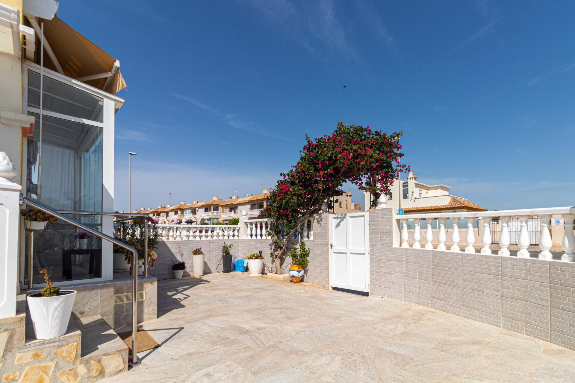 Revente - Terraced house -
Orihuela Costa - La Regia