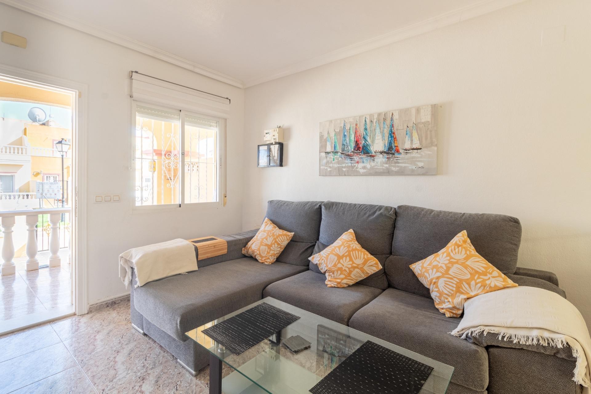 Revente - Terraced house -
Orihuela Costa - La Regia