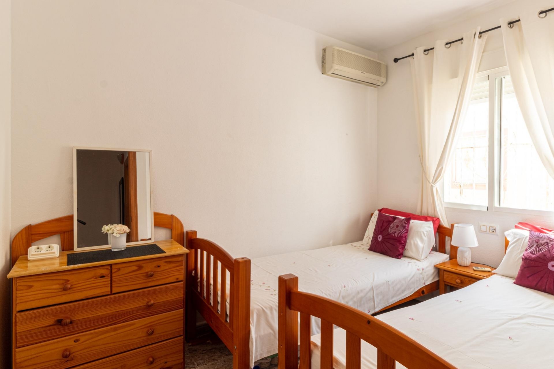 Revente - Terraced house -
Orihuela Costa - La Regia