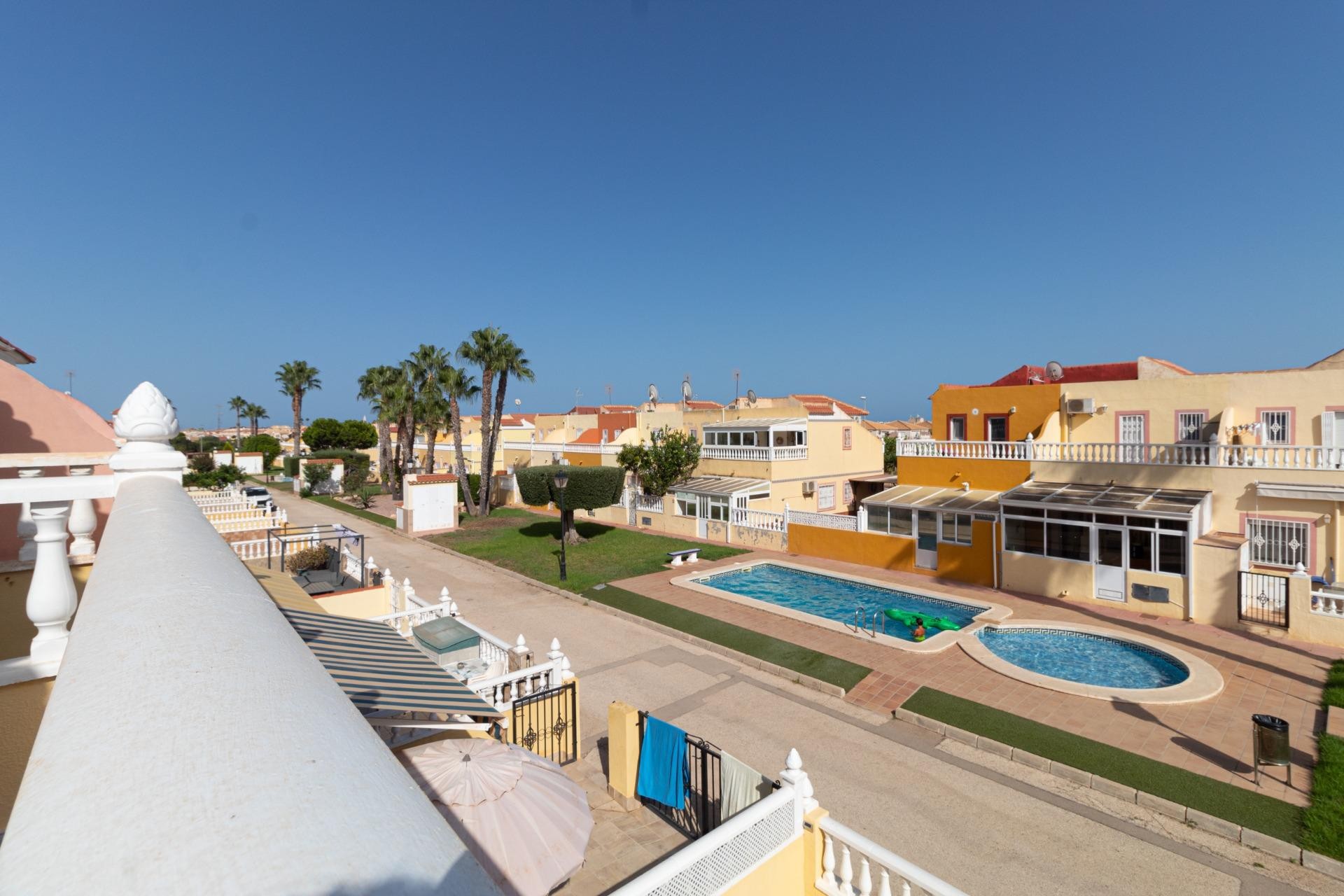 Revente - Terraced house -
Orihuela Costa - La Regia