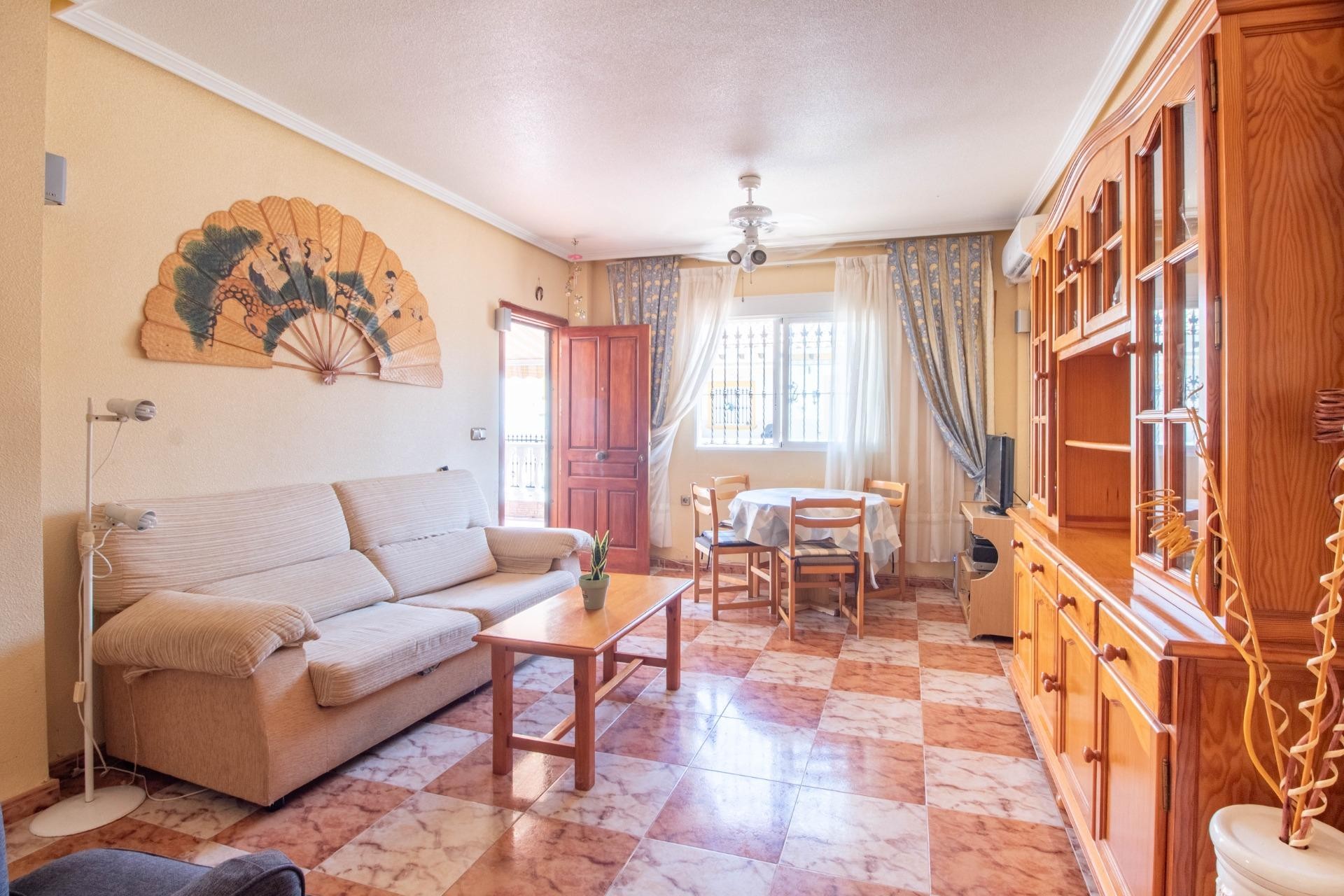 Revente - Terraced house -
Orihuela Costa - La Zenia