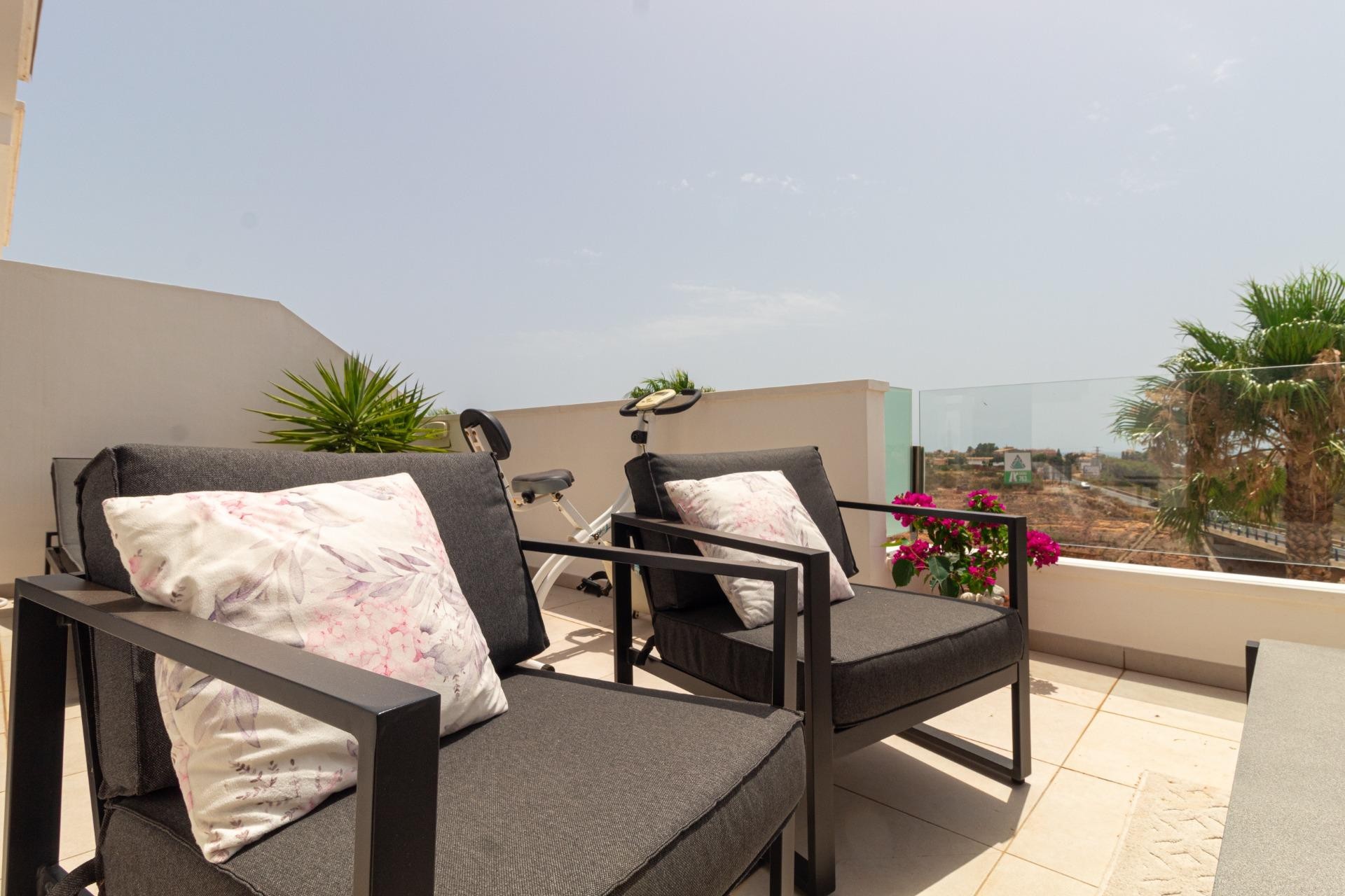 Revente - Terraced house -
Orihuela Costa - Lomas de Cabo Roig
